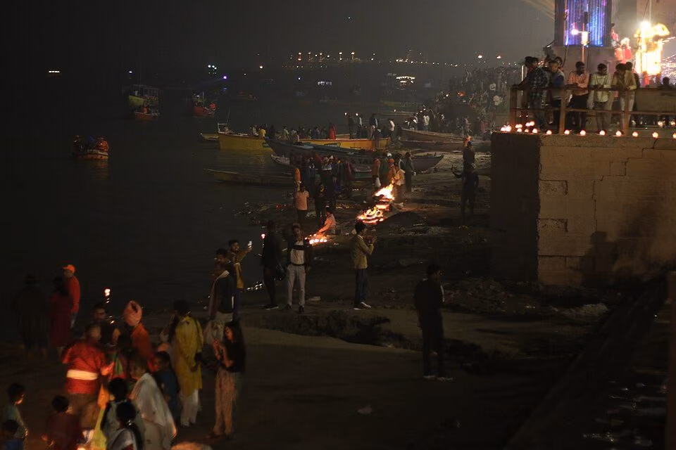 Lamps being prepared on the Varanasi ghats for Dev Deepawali