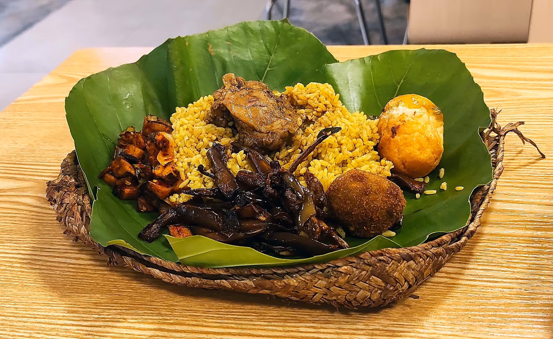 Lamprais (sri lankan cuisine)